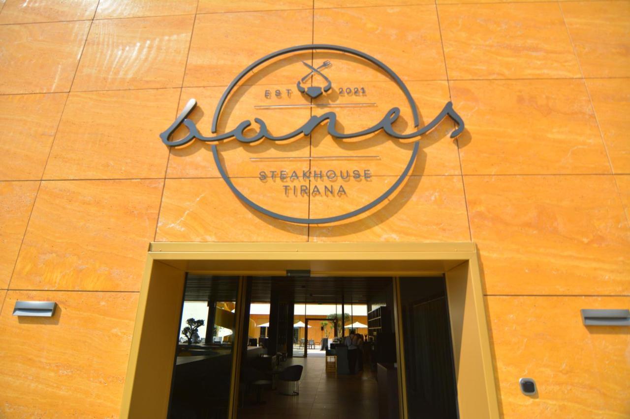 Mk Hotel Tirana Rinas 외부 사진 Entrance of the restaurant
