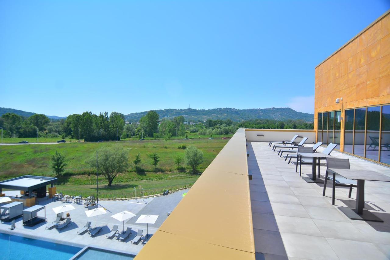 Mk Hotel Tirana Rinas 외부 사진 View from the rooftop