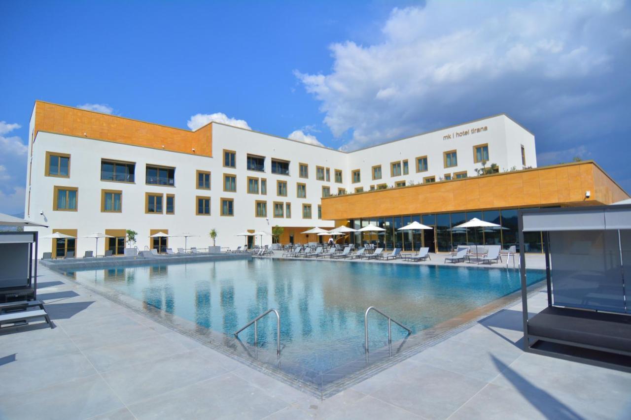 Mk Hotel Tirana Rinas 외부 사진 The hotel's swimming pool