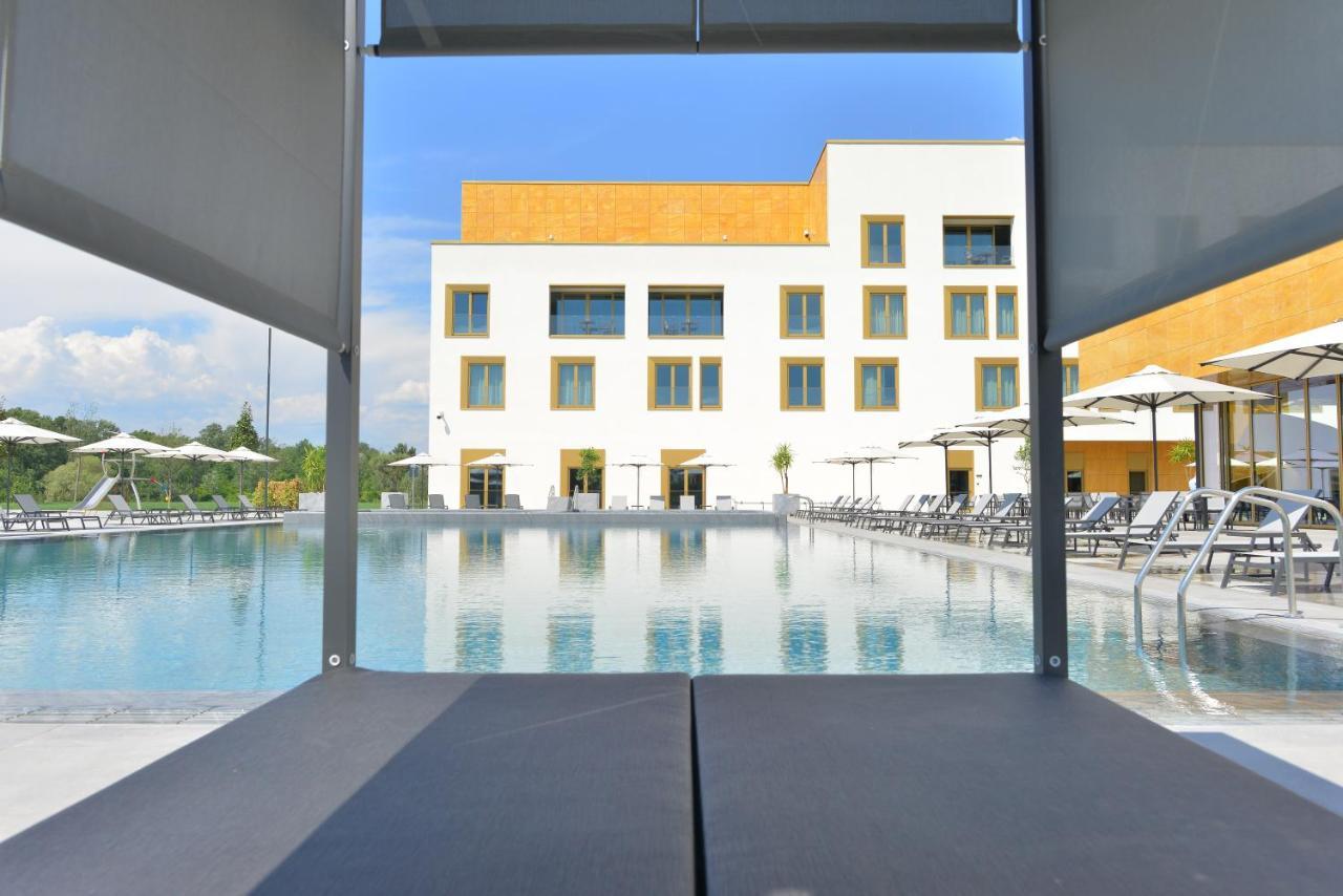 Mk Hotel Tirana Rinas 외부 사진