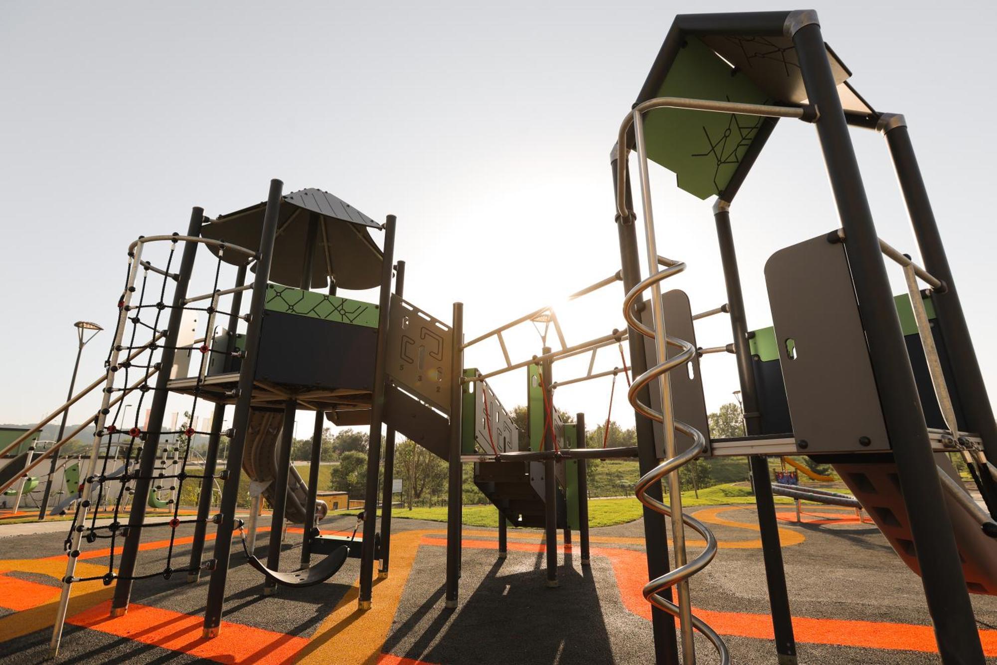 Mk Hotel Tirana Rinas 외부 사진 The 2012 Australian Ninja Warrior course